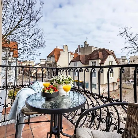 Chrobrego Eclectique By - 400 M From The 아파트 소포트